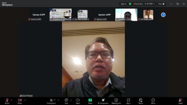 7b049b35 0a41 4dd4 bf94 e554d29321ac